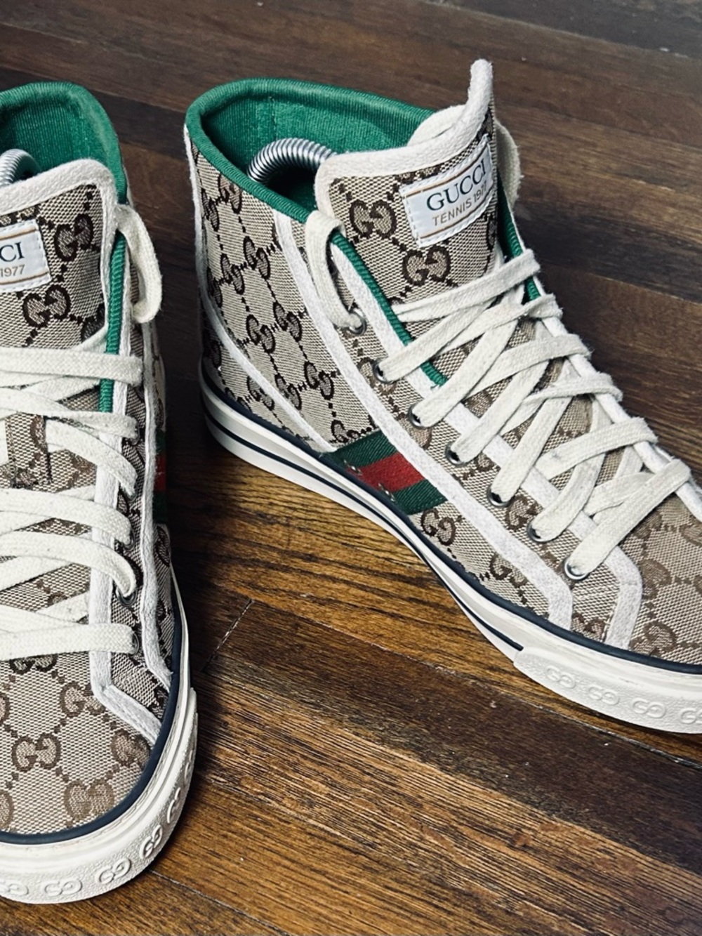 Gucci womens Beige GG Canvas High-Top Sneakers w/Green Interior size 7.5 run big - Picture 2 of 11
